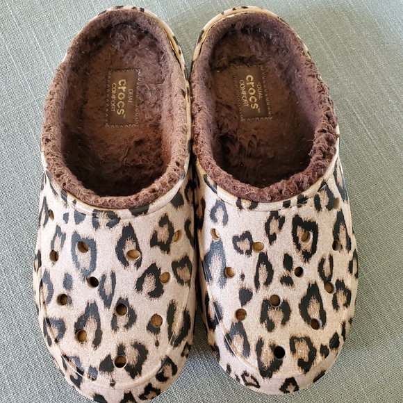 leopard fleece crocs